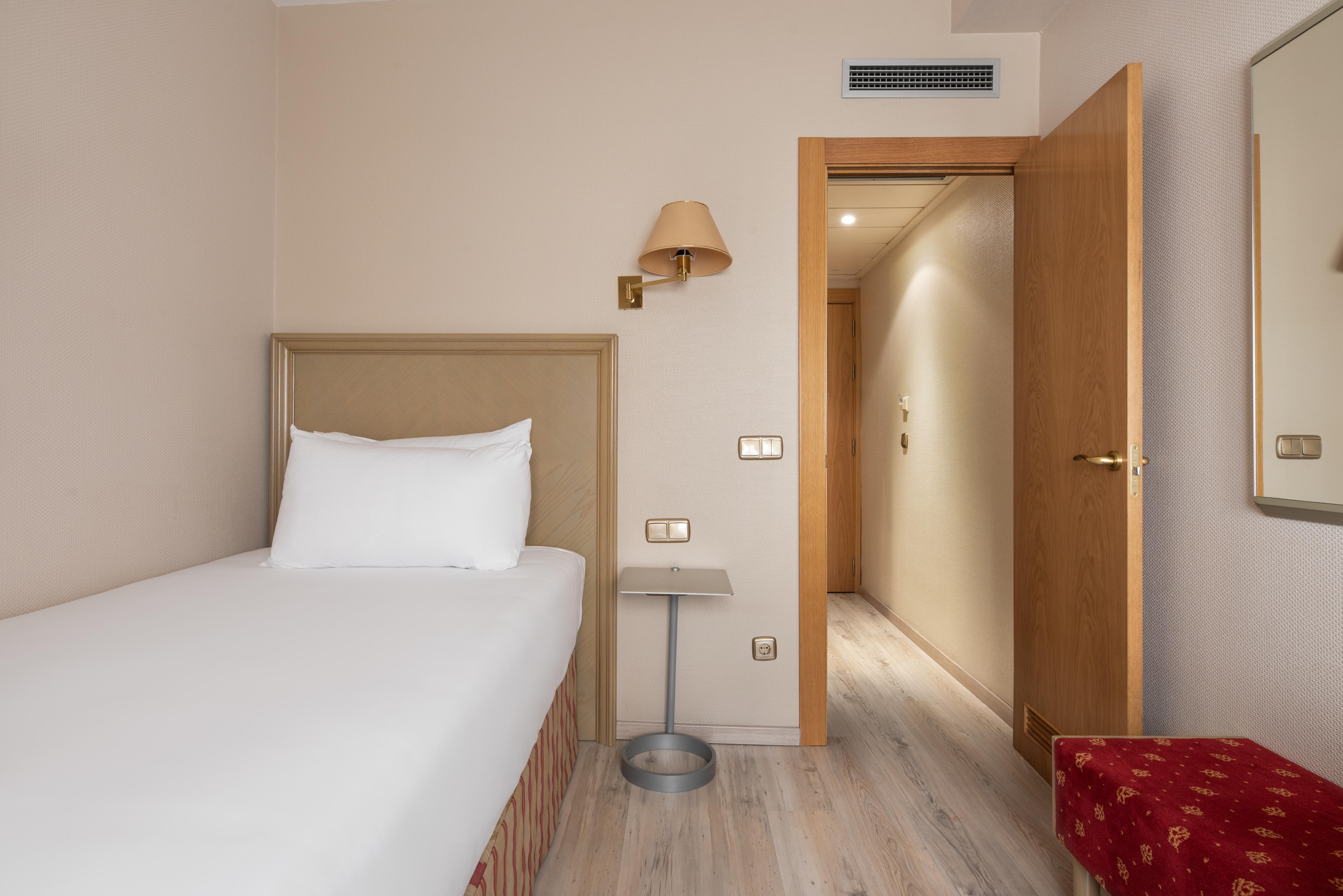 Crisol Almirante Bonifaz Hotel Burgos Luaran gambar