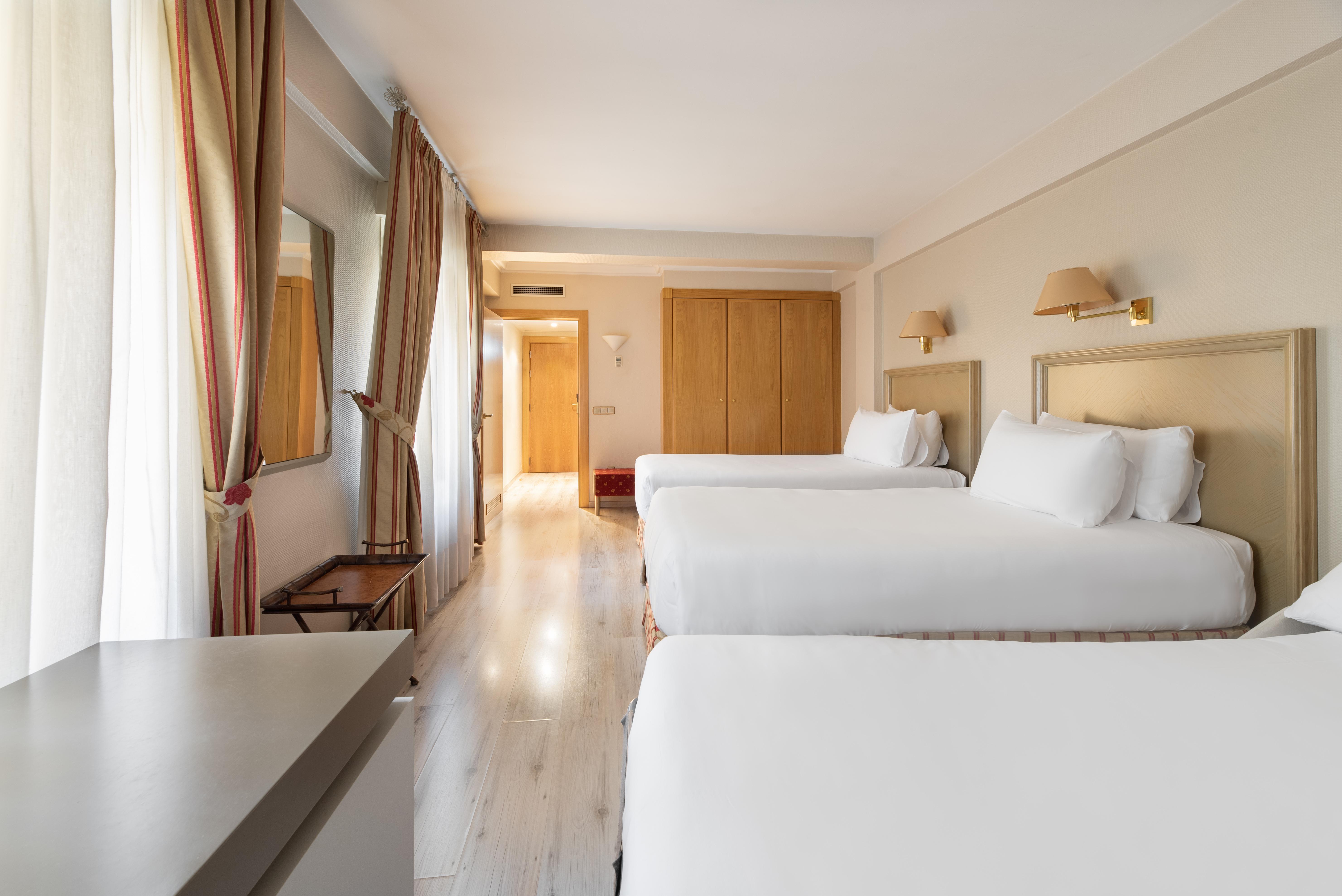 Crisol Almirante Bonifaz Hotel Burgos Luaran gambar